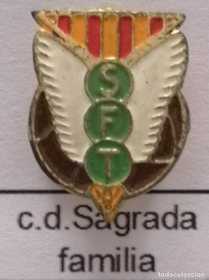 Collezionismo sportivo: PIN FUTBOL - BARCELONA - TERRASSA - CD SAGRADA FAMILIA - Solapa