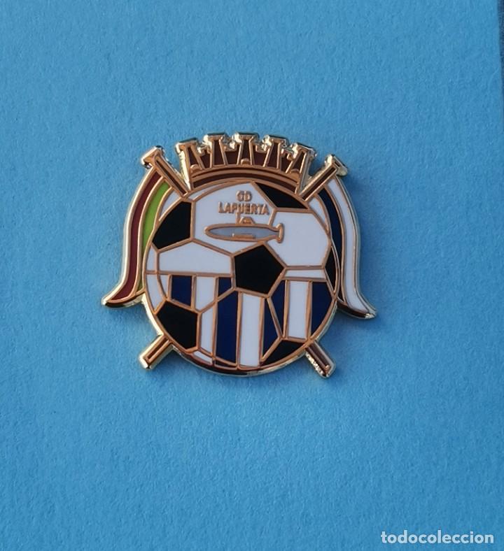 pin de fútbol.... club deportivo lapuerta.... m - Compra venta en  todocoleccion