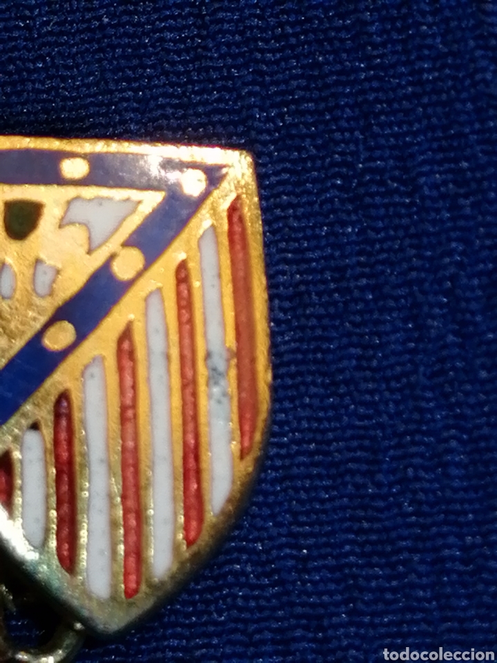 Coleccionismo deportivo: ATL&Eacute;TICO DE MADRID INSIGNA DE ALFILER - Foto 2