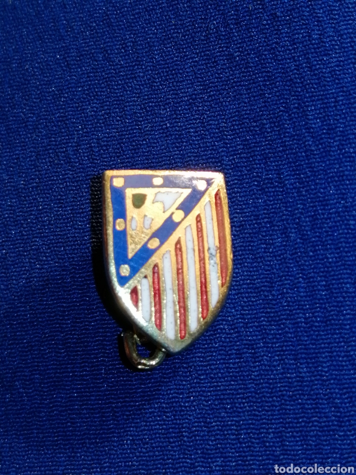 Coleccionismo deportivo: ATL&Eacute;TICO DE MADRID INSIGNA DE ALFILER - Foto 1