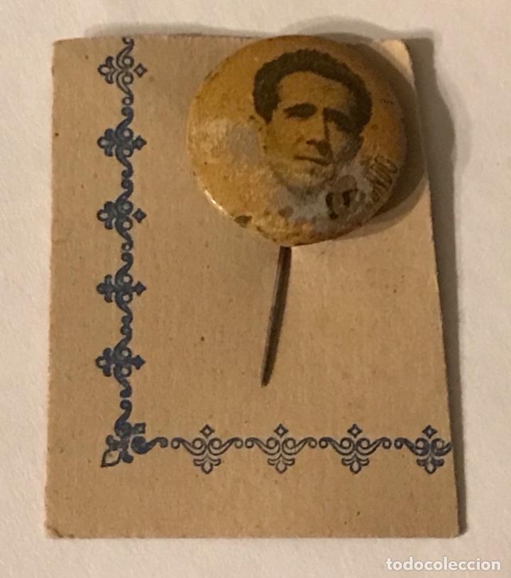 Collezionismo sportivo: Cromo pin de f&uacute;tbol Iriondo Ath Bilbao 1941/42