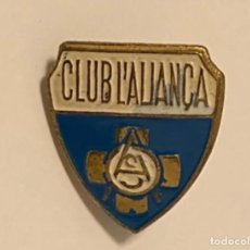 Coleccionismo deportivo: ANTIGUO PIN CLUB L’ALIANÇA - MUTUA DE SEGUROS. Lote 315516698