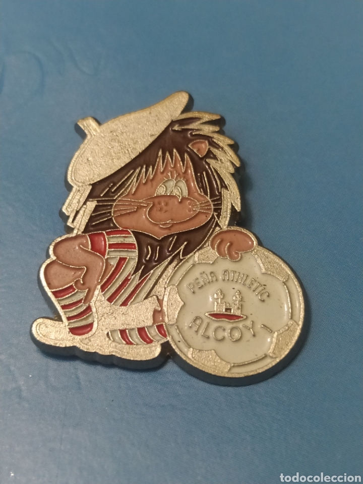 Sammelleidenschaft Sport: PINS DE PE&Ntilde;AS. PE&Ntilde;A ATHLETIC ALCOY VALENCIA
