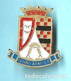 Sammelleidenschaft Sport: INSIGNIA DEPORTIVA FÚTBOL. PEDRO ABAD C. F. PROVINCIA DE CÓRDOBA, S/F.