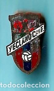 Sammelleidenschaft Sport: INSIGNIA DEPORTIVA FÚTBOL. YECLANO C DE F. S/F.
