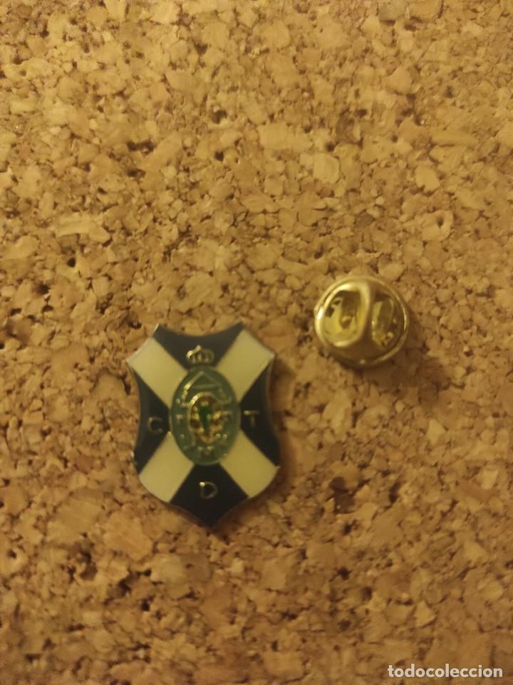Collectionnisme sportif: Pin futbol Tenerife Futbol Club