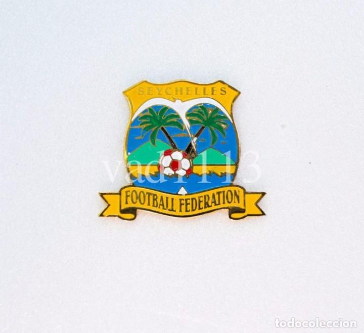 Collezionismo sportivo: Federaci&oacute;n de F&uacute;tbol de la Seychelles /Confederaci&oacute;n Africana de F&uacute;tbol/