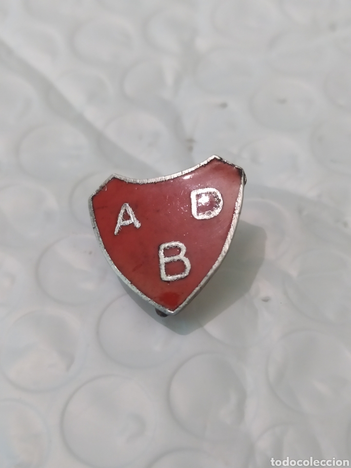 Colecionismo desportivo: PINS DE F&Uacute;TBOL AD. BERASATEGUI. ARGENTINA