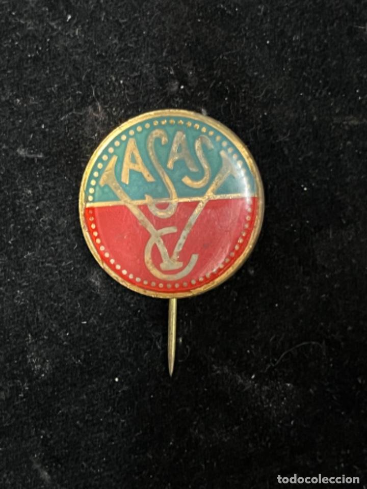 Sammelleidenschaft Sport: INSIGNIA DE AGUJA DEL VASAS SPORT CLUB H&Uacute;NGARO.