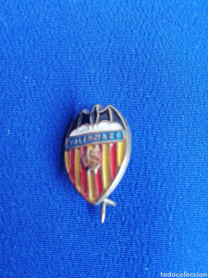Coleccionismo deportivo: VALENCIA CF INSIGNIA DE ALFILER - Foto 1