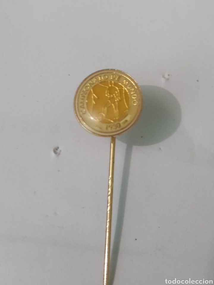 Collezionismo sportivo: PINS DE F&Uacute;TBOL CAMPEONATO D L MUNDO 1930