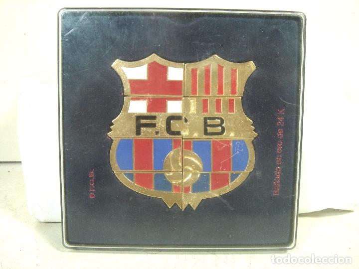 Sammelleidenschaft Sport: 8X PIN F.C.BARCELONA-ORO 24 KTS-ESCUDO FUTBOL-CLUB BA&Ntilde;ADO BARSA INSIGNIA EN CAJA