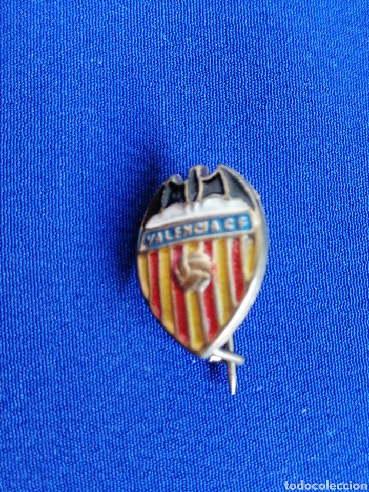 Coleccionismo deportivo: VALENCIA CF INSIGNIA DE ALFILER - Foto 1