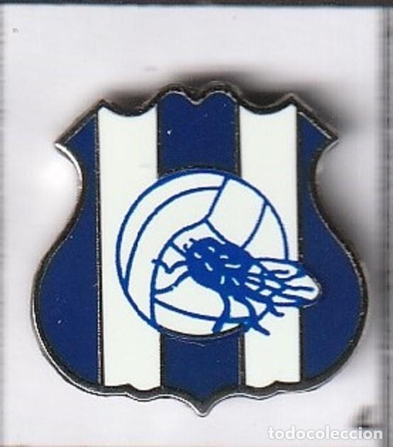 Coleccionismo deportivo: Pin de Futbol CD Cigarra Ceuta