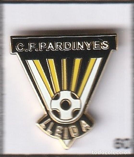 Coleccionismo deportivo: Pin de futbol del Club Pardinyes CF LLeida