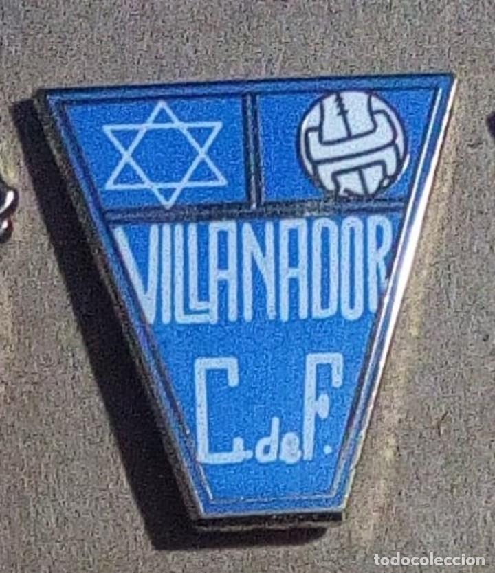 Collezionismo sportivo: Pin de futbol del Club Villanador CF Protectorado Marroqui