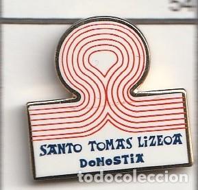 Sammelleidenschaft Sport: Pin de Futbol del Club Santo Tomas Lizeoa Donostia San Sebastian Gipuzkoa