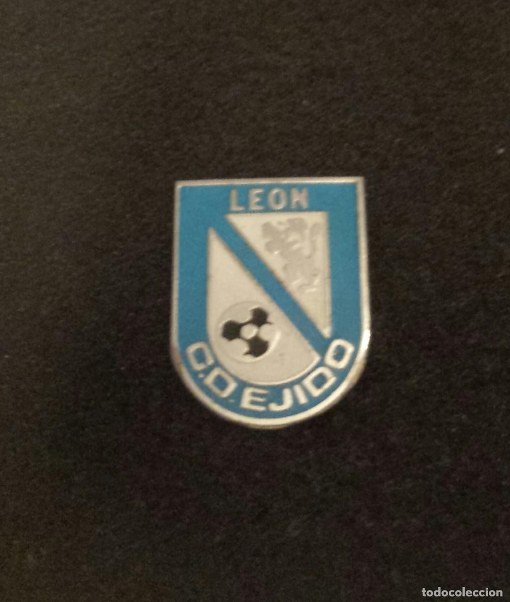 antiguo pin club deportivo ejido leon - Buy Football pins on todocoleccion