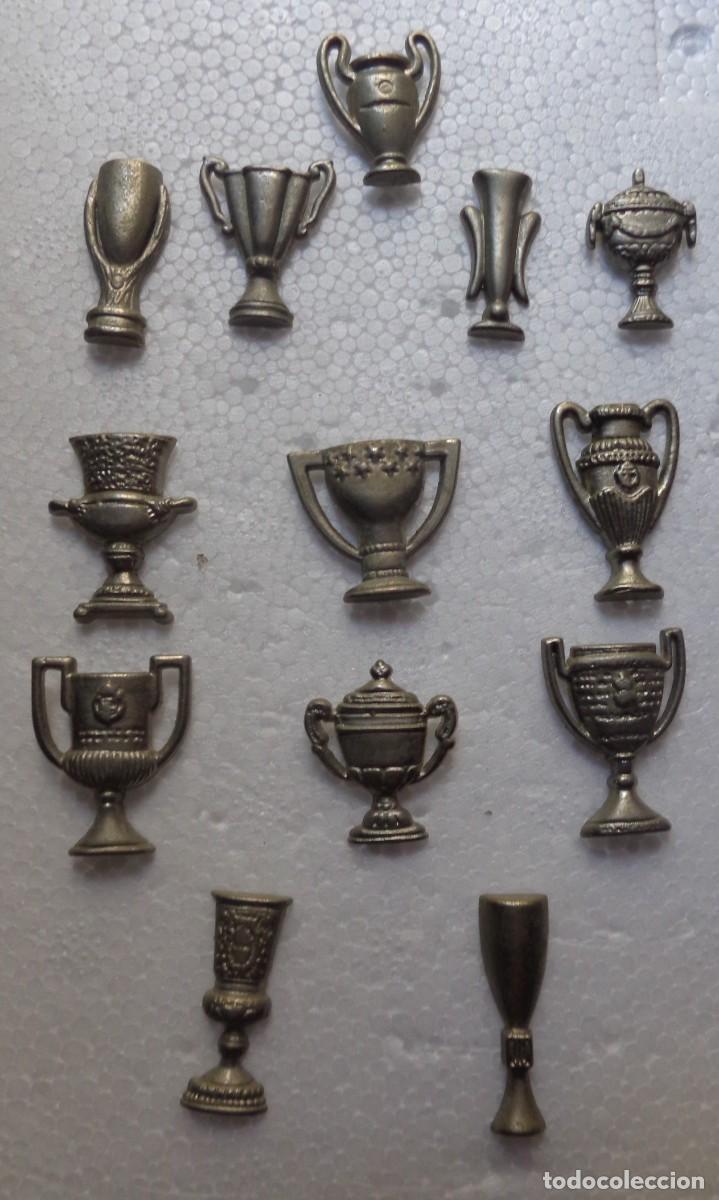 Coleccionismo deportivo: COLECCION PINS LAS COPAS DEL BAR&Ccedil;A - Foto 1