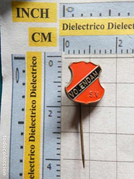 Collezionismo sportivo: ANTIGUA INSIGNIA ALFILER DE F&Uacute;TBOL. SV VOLENDAM PA&Iacute;SES BAJOS. NO PIN