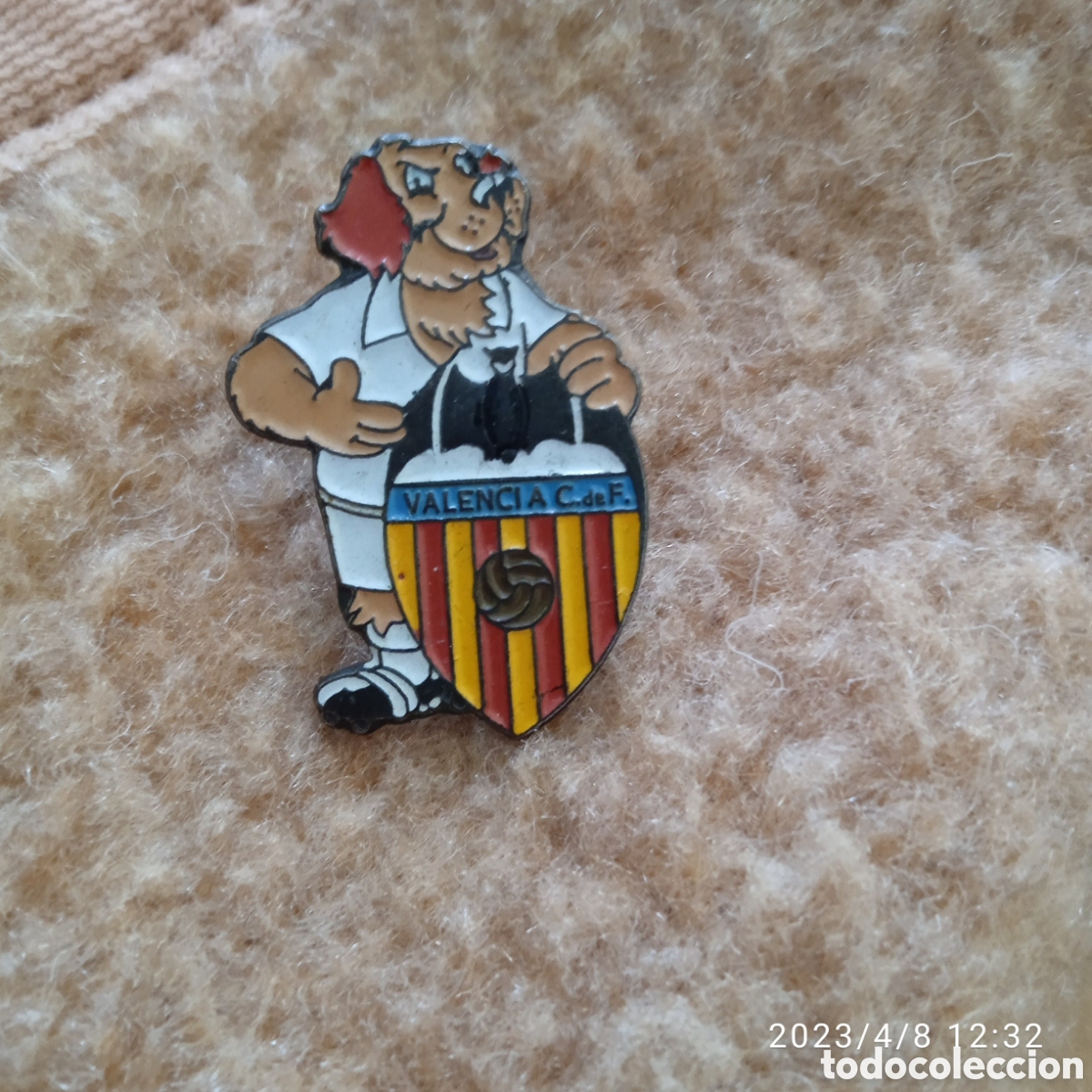 Collezionismo sportivo: Pin del futbol club Valencia