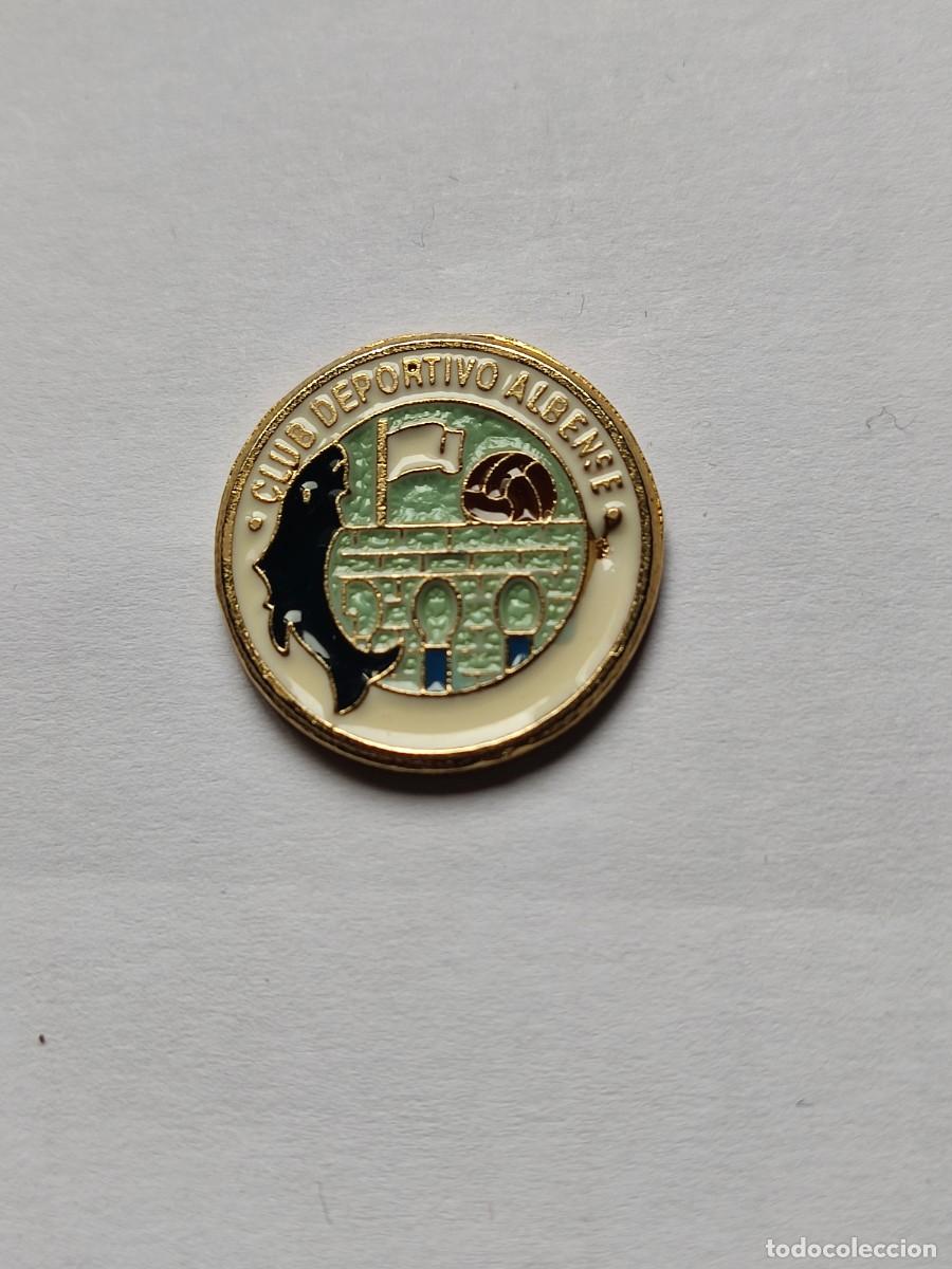 Collectionnisme sportif: PIN FUTBOL CLUB DEPORTIVO ALBENSE DE SALAMANCA
