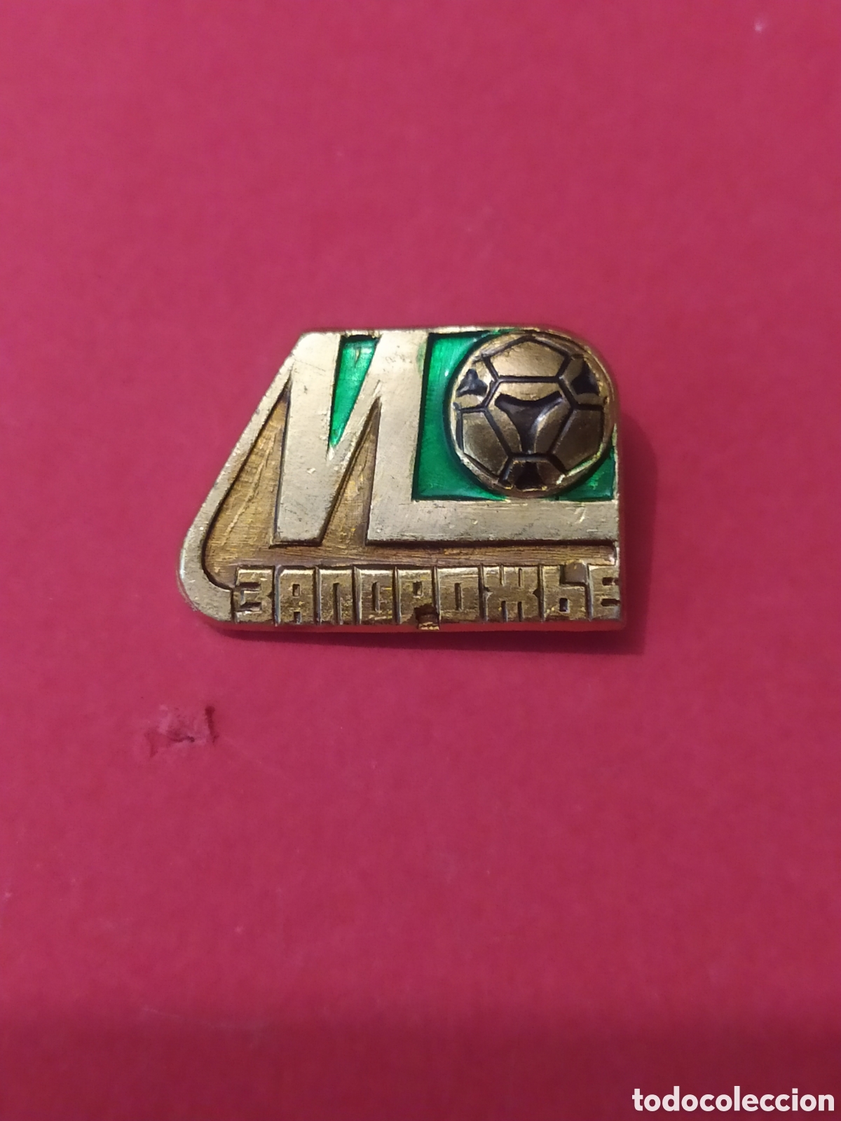 Collectionnisme sportif: PINS DE F&Uacute;TBOL DE RUSIA