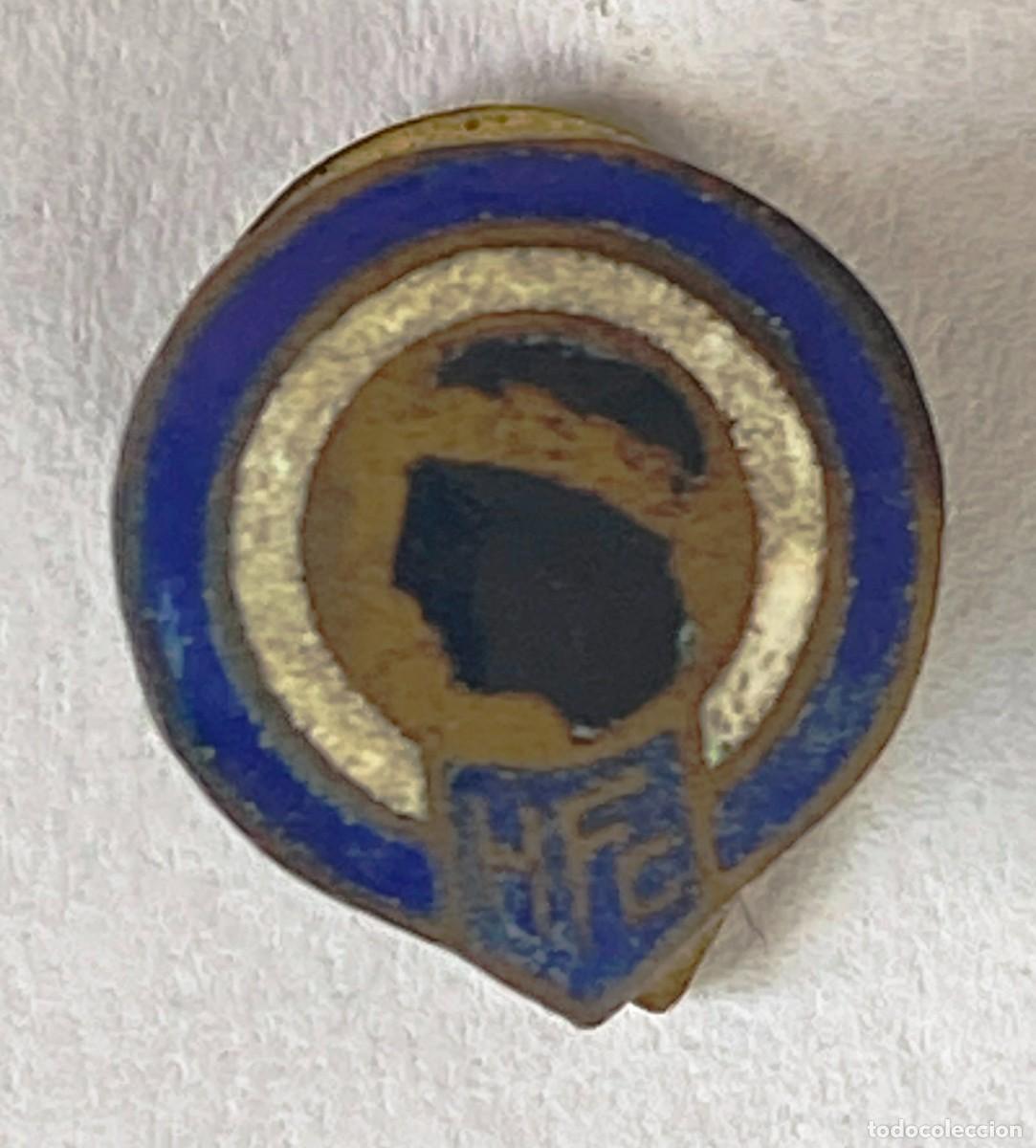 Sammelleidenschaft Sport: ANTIGUO PIN INSIGNIA DE OJAL ESMALTADA DEL HERCULES C.F., ALICANTE A&Ntilde;OS 50 / 60.