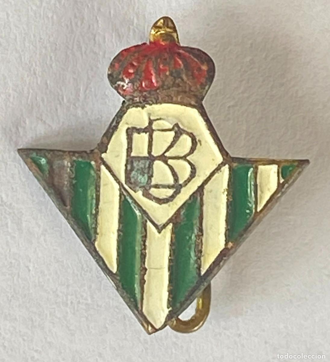 Sammelleidenschaft Sport: INSIGNIA DE SOLAPA DEL REAL BETIS BALOMPIE, ESMALTADA A FUEGO.