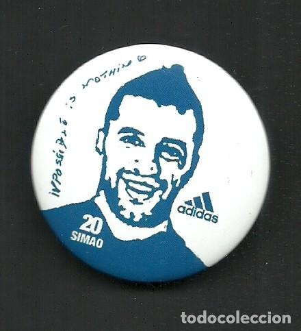 Coleccionismo deportivo: Pin tipo Chapa Publicidad ADIDAS Simao
