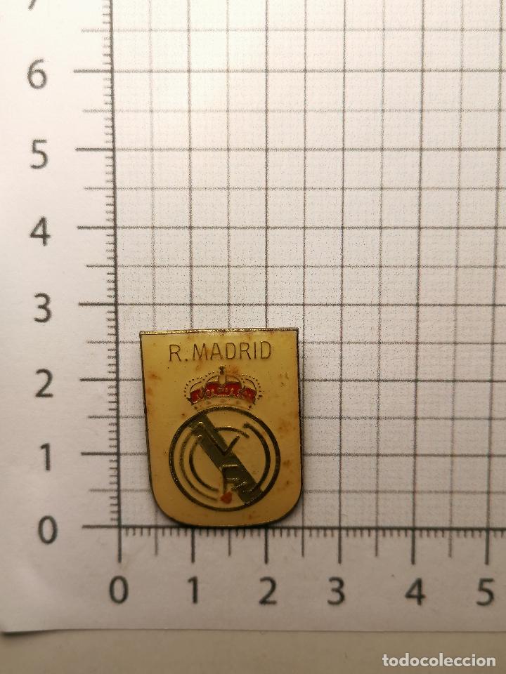 Coleccionismo deportivo: PIN REAL MADRID CLUB DE FUTBOL