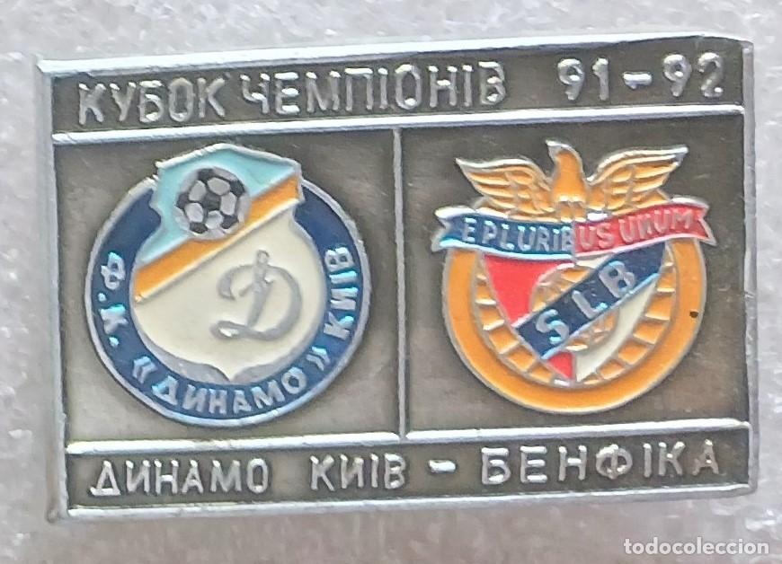 Coleccionismo deportivo: PIN DYNAMO KIEV KVIV KYIV &ndash; SL BENFICA LISBOA 1991-92 INSIGNIA METAL BADGE DISTINTIVI SPE50