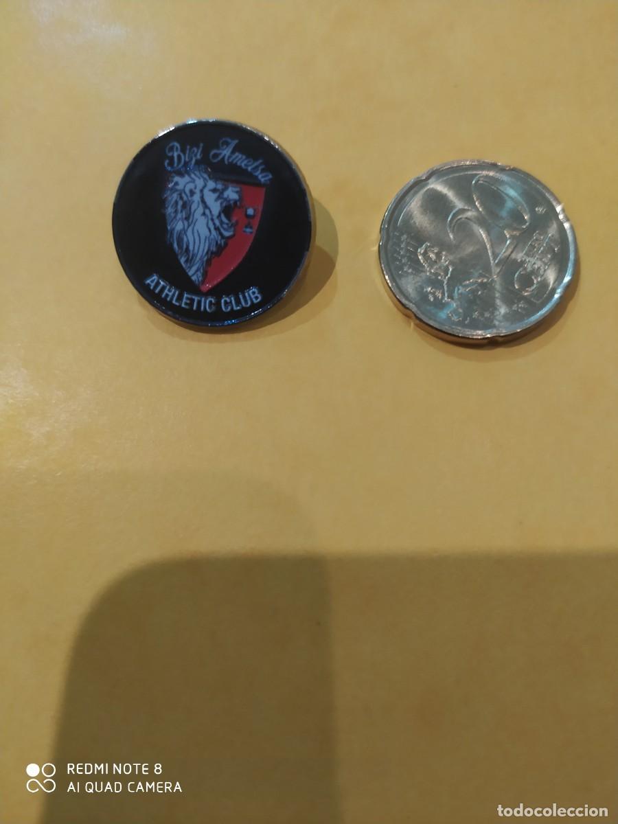 Collezionismo sportivo: PIN ATHLETIC BILBAO PE&Ntilde;A BIZI AMELSA PIN FOOT-BALL P-3