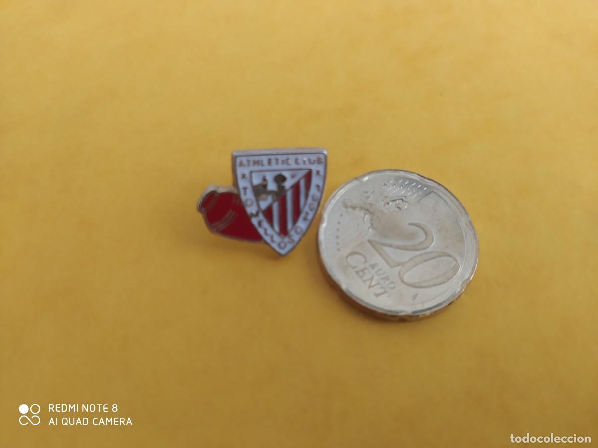 Collezionismo sportivo: PIN ATHLETIC BILBAO PE&Ntilde;A TOMELLOSO , P-3
