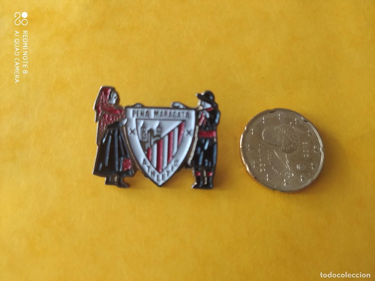 Sammelleidenschaft Sport: PIN ATHLETIC BILBAO PE&Ntilde;A MARAGATA PIN FOOT-BALL , P-4