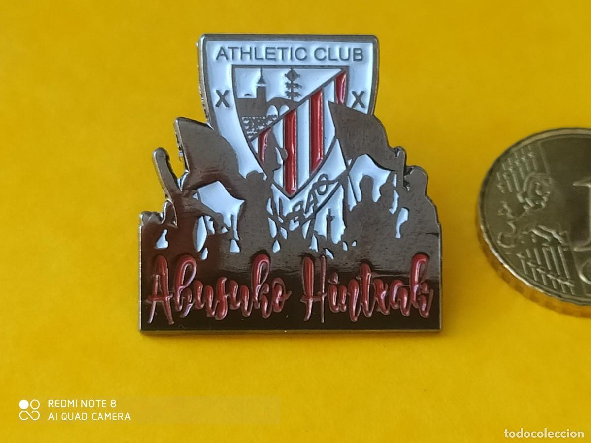 Collezionismo sportivo: PIN ATHLETIC DE BILBAO PE&Ntilde;A ABUSUKO HINTXAK ,P-4