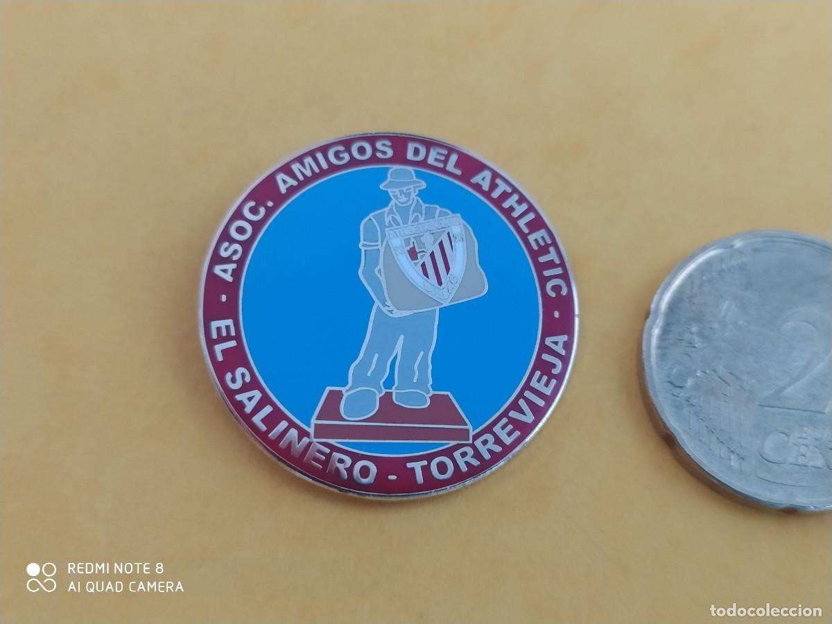 Collezionismo sportivo: PIN ATHLETIC BILBAO PE&Ntilde;A AMIGOS DEL ATHLETIC EL SALINERO TORREVIEJA -P-3