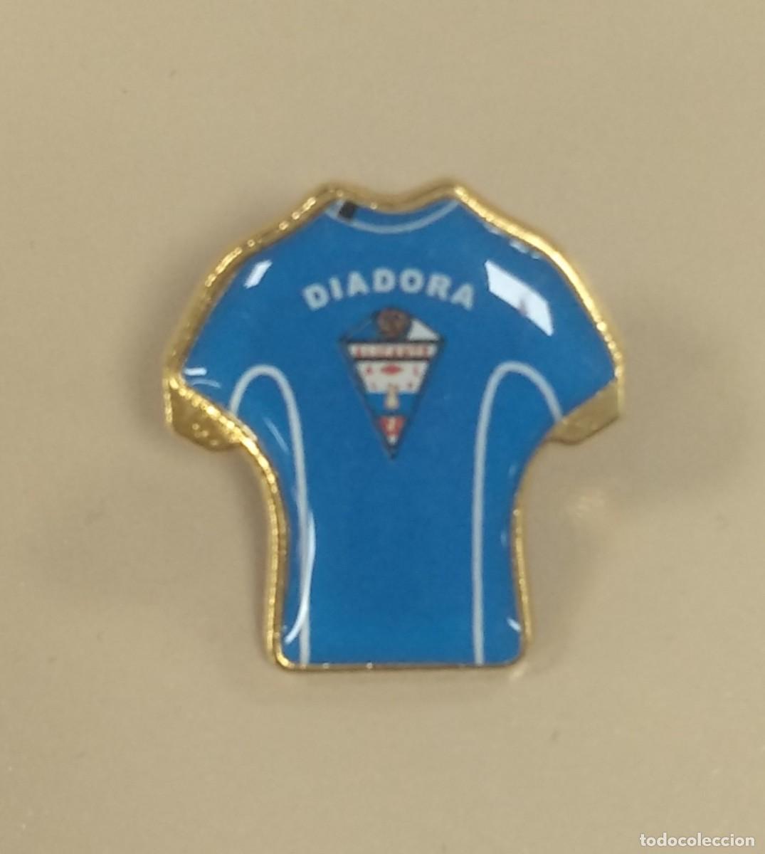 Coleccionismo deportivo: Pin Alicante Cf de f&uacute;tbol