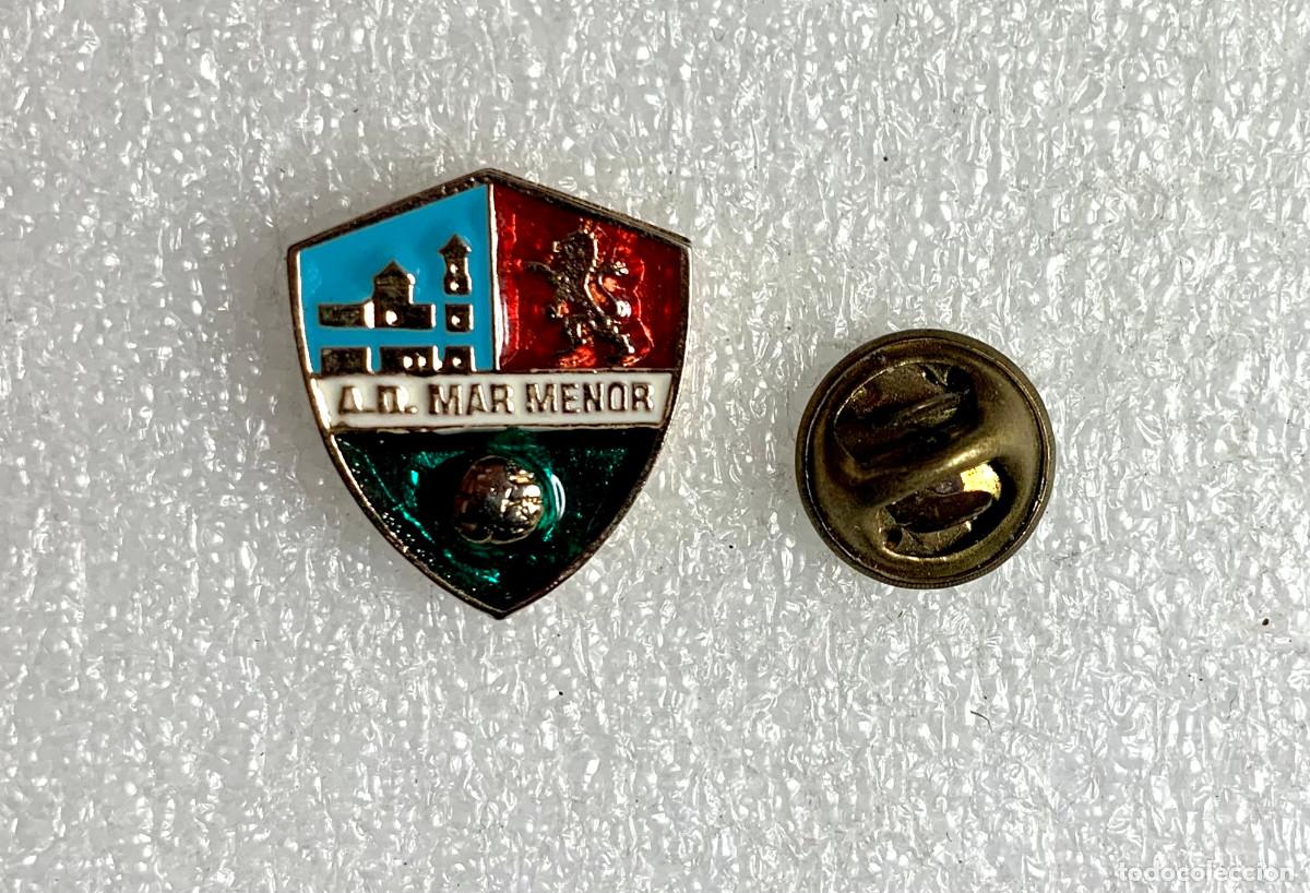 Collezionismo sportivo: 1458.PIN INSIGNIA DE FUTBOL A.D. MAR MENOR