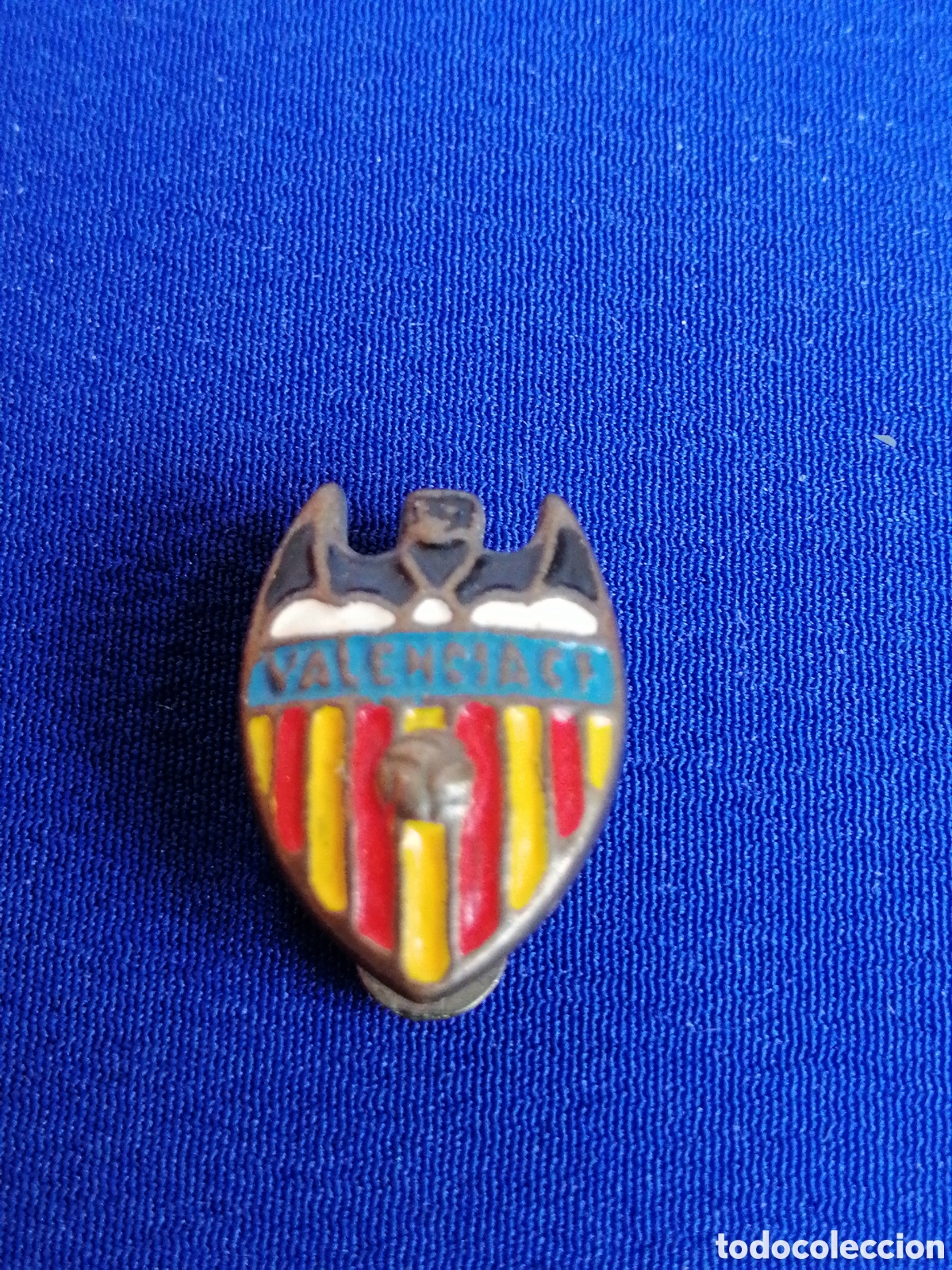 Coleccionismo deportivo: VALENCIA CF INSIGNA DE OJAL ANTIGUA - Foto 1