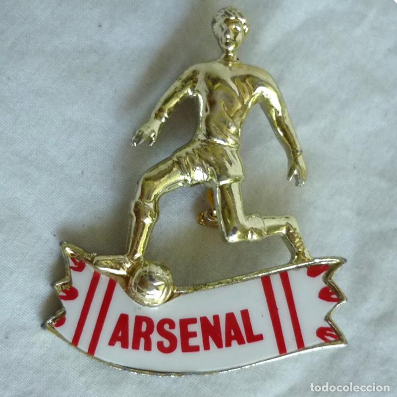 Sammelleidenschaft Sport: Pin met&aacute;lico de futbol Arsenal de alfiler