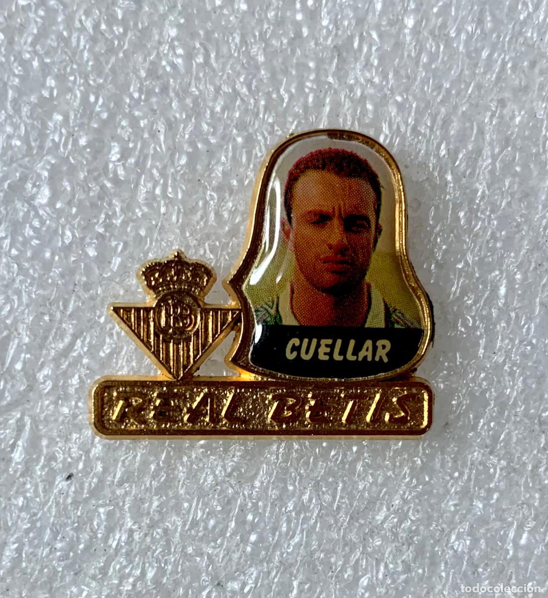 Collezionismo sportivo: 1596.PIN INSIGNIA DE FUTBOL ANGEL CUELLAR (REAL BETIS BALOMPIE) A&Ntilde;OS 90