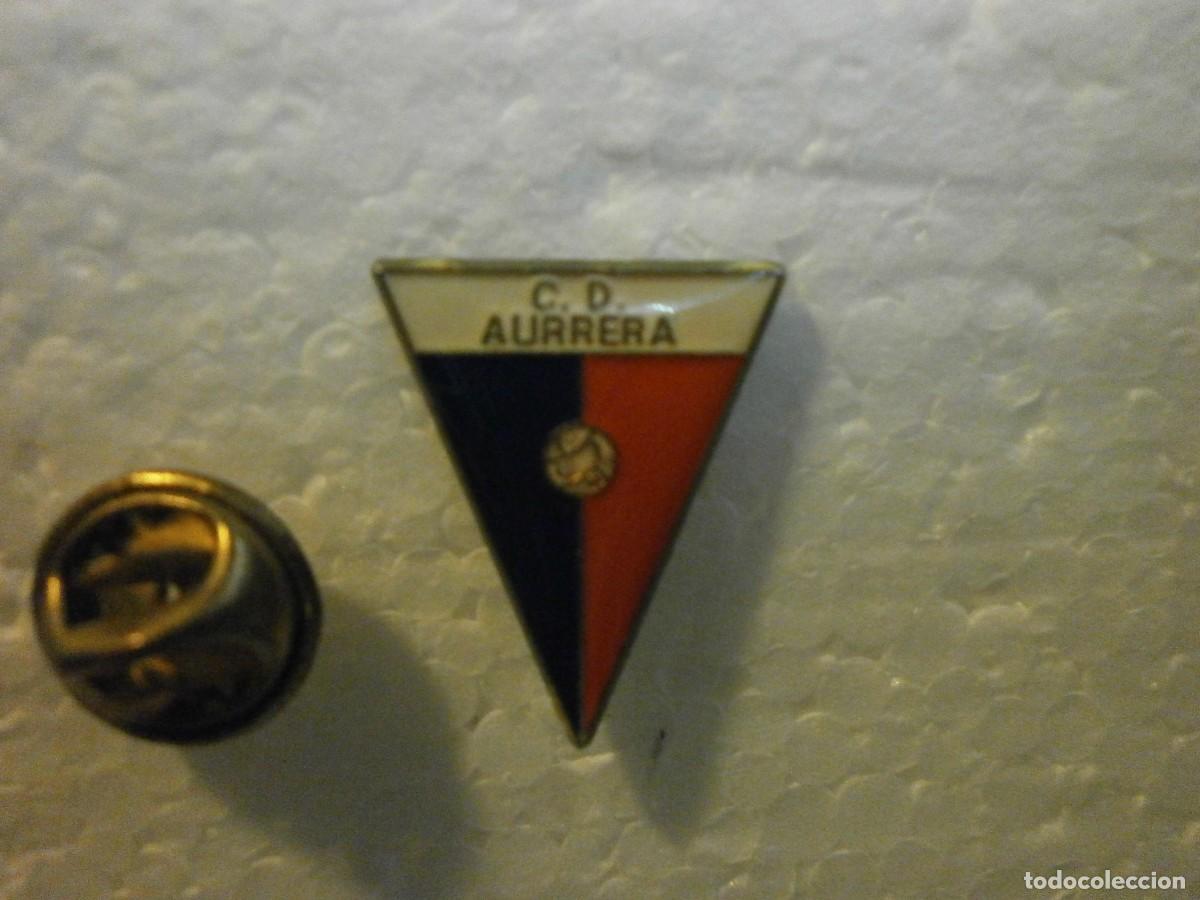 Sammelleidenschaft Sport: pin de pincho equipo de futbol