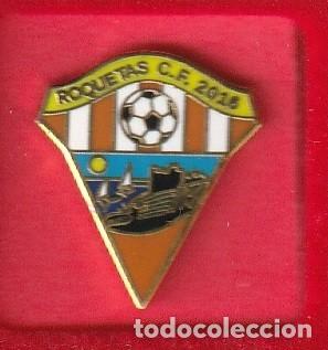 Collezionismo sportivo: Pin de Futbol CF Roquetas 2016 Roquetas de Mar Almeria