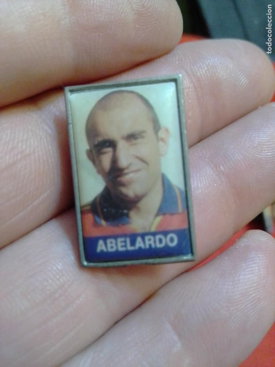 Colecionismo desportivo: PINS F&Uacute;TBOL , FOTO FUTBOLISTA ABELARDO