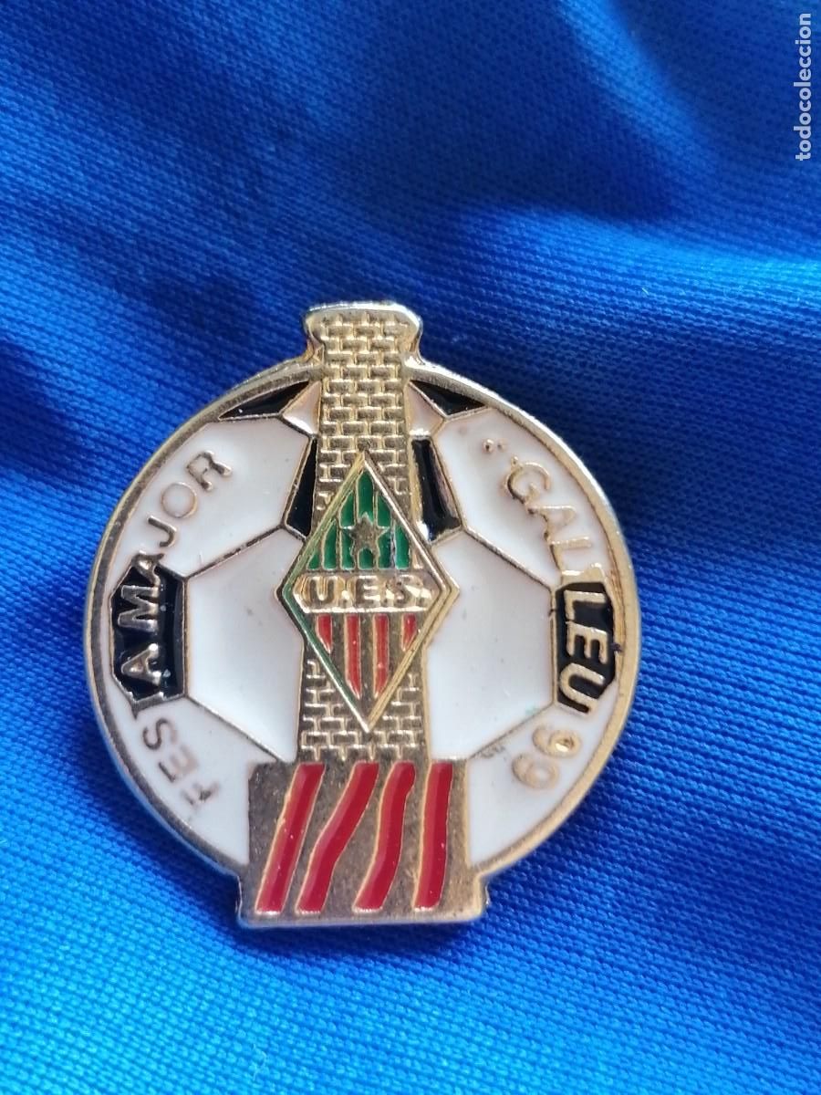 Collezionismo sportivo: PIN Uni&oacute; Esportiva de Sants futbol festa major Galileo 93