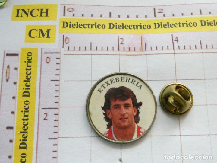 Collezionismo sportivo: PIN DE DEPORTES. F&Uacute;TBOL. ATHLETIC DE BILBAO. JUGADOR ETXEBERRIA