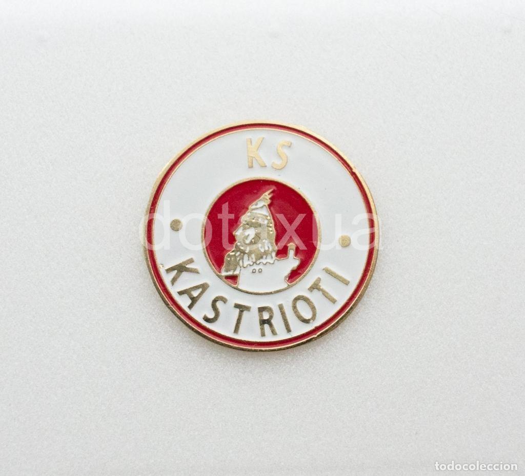 Coleccionismo deportivo: Badge Pin football clubs in Albania - KS Kastrioti
