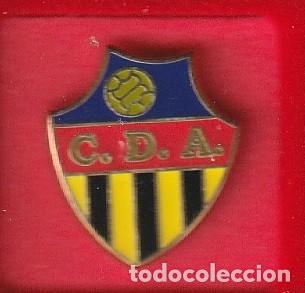 Coleccionismo deportivo: Pin de Futbol CD Ambar Barcelona