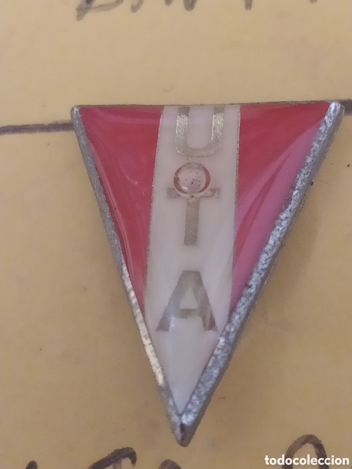 Coleccionismo deportivo: INSIGNIAS DE F&Uacute;TBOL UTA ARAB. RUMAN&Iacute;A